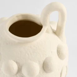 Antonia Vase