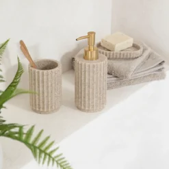 Aria Bathroom Accessories
