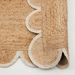Aria Scalloped Jute Floor Rug