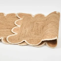 Aria Scalloped Jute Floor Runner