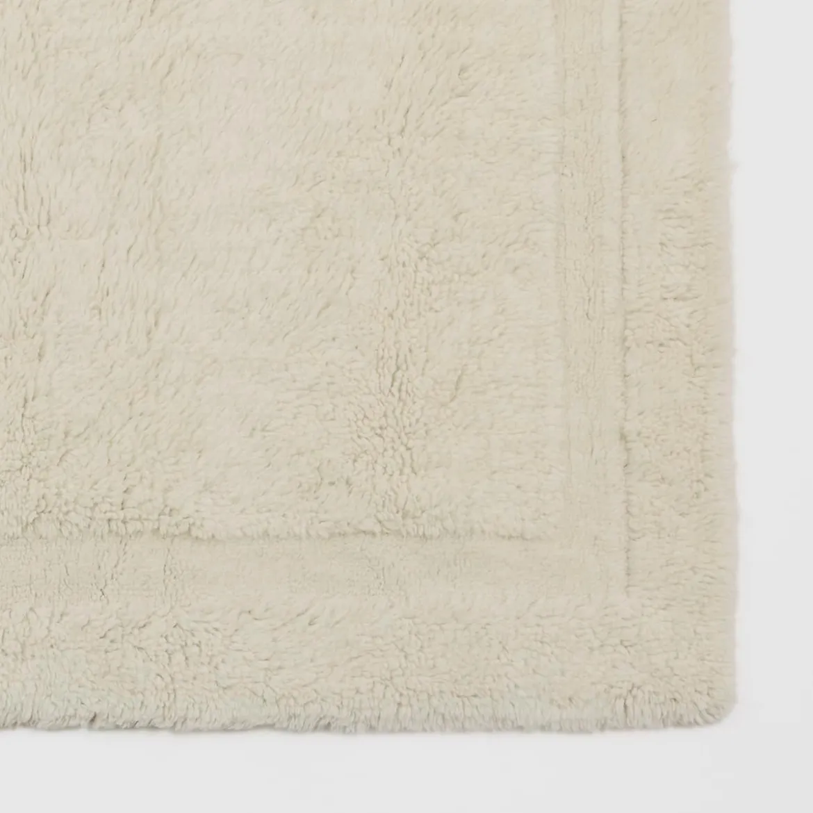 Ari Wool Floor Rug