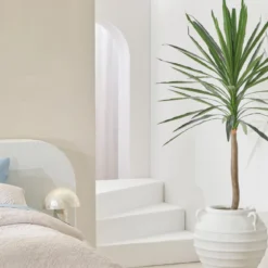 Artificial Mountain Yucca Plant