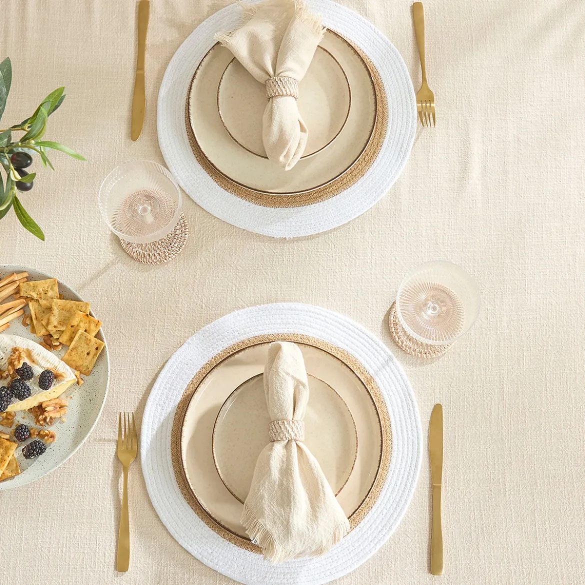 Ashra Fringed Cotton Napkin