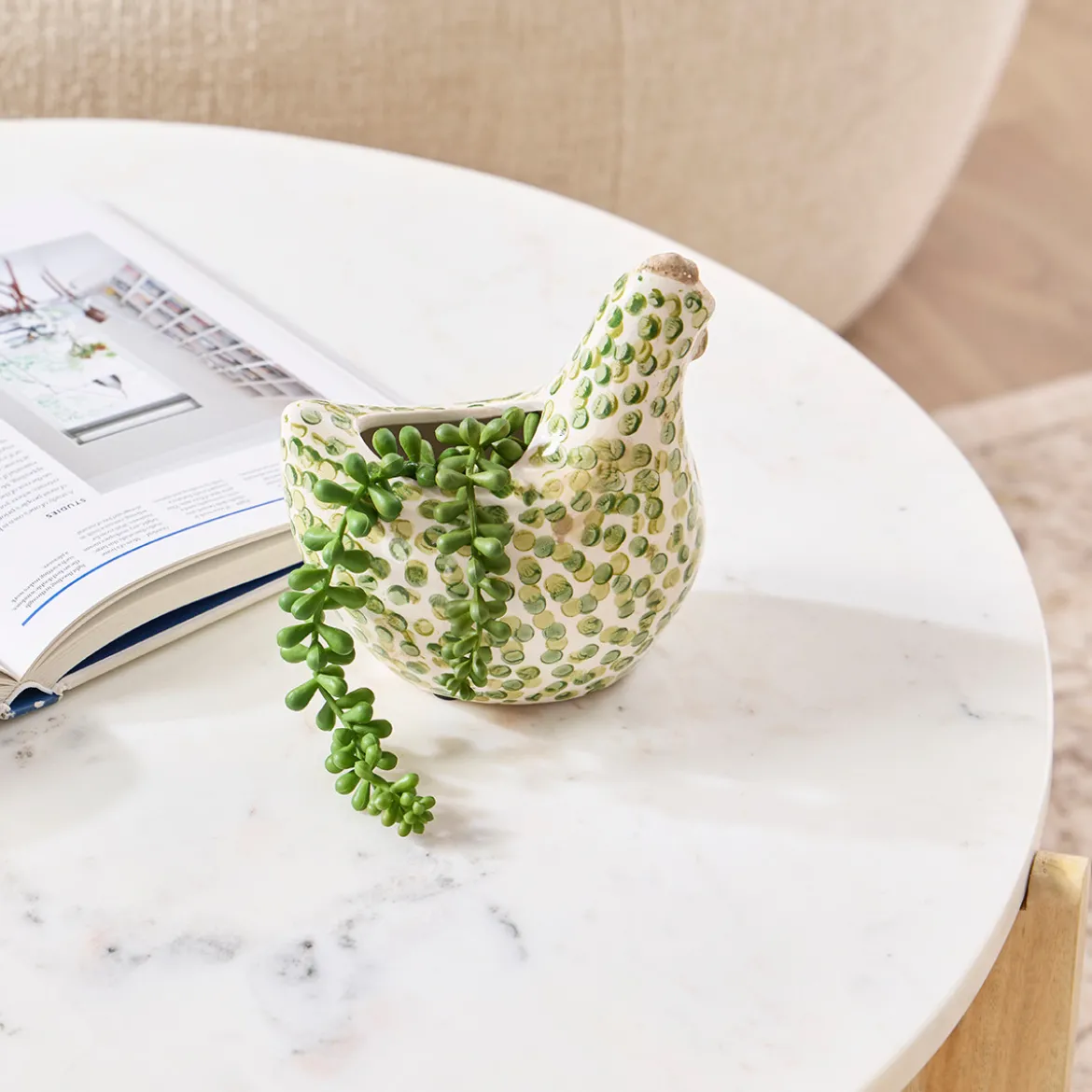 Bea Chicken Planter