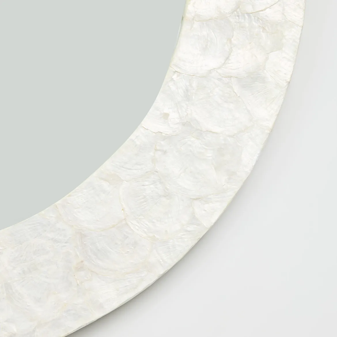 Callia Mirror
