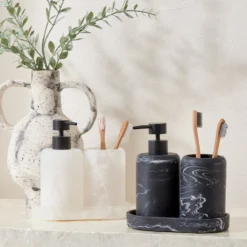 Capri Black 3 Piece Bathroom Set