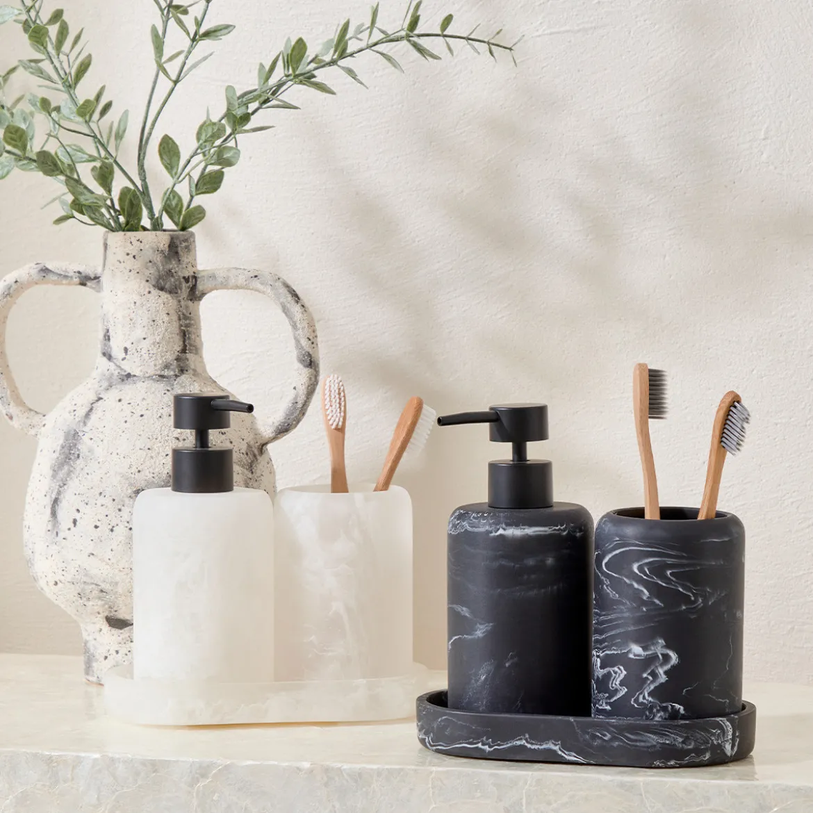 Capri Black 3 Piece Bathroom Set