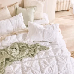 Carrie Quilted Comforter Set