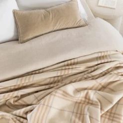 Check 460gsm Australian Wool Blanket