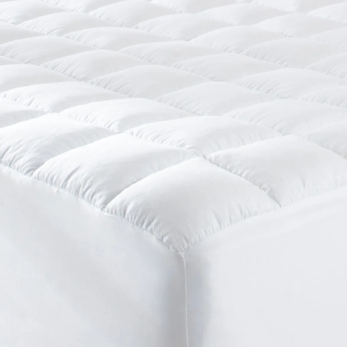 Classic Collection 750gsm Mattress Topper
