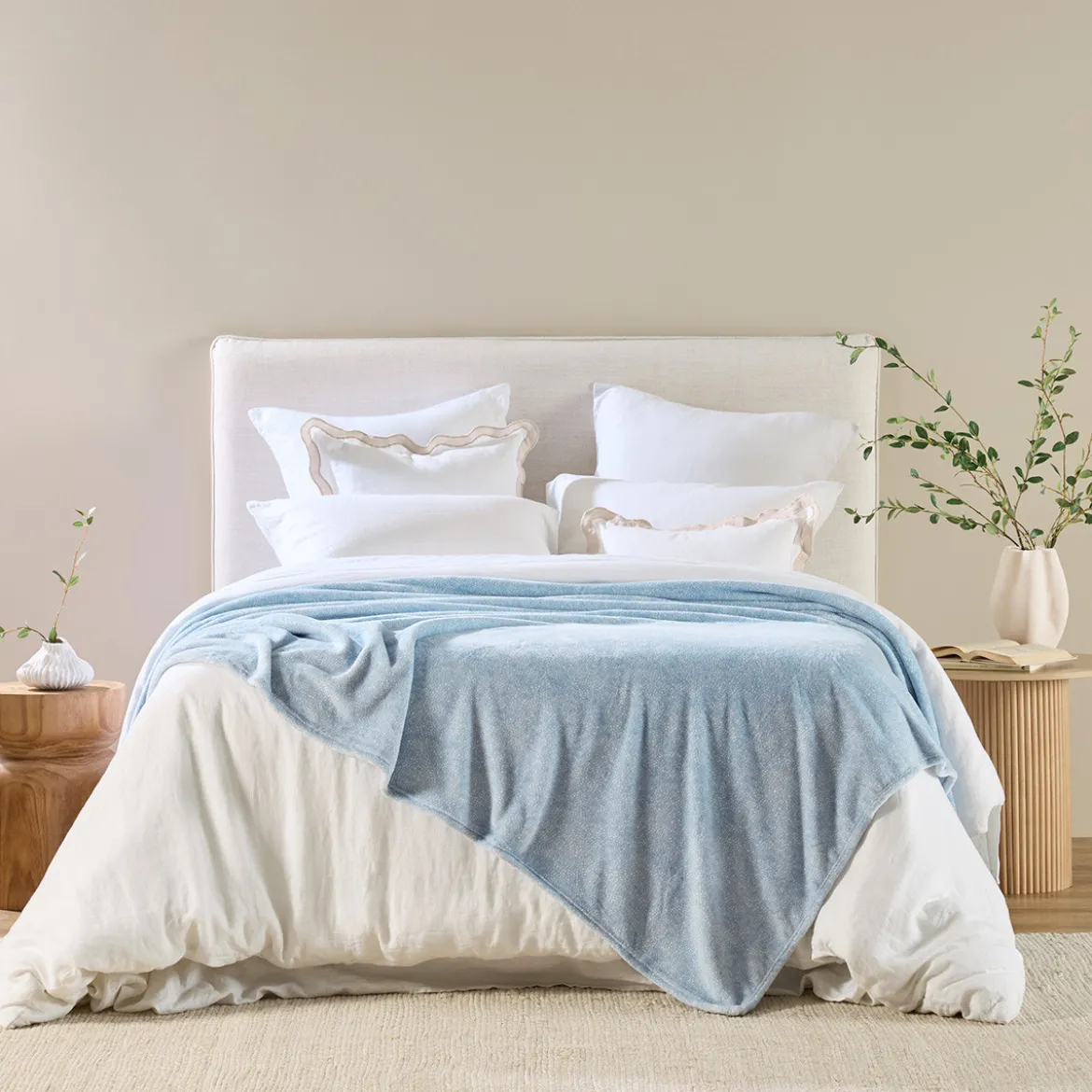 Cloud Touch 300gsm Microfibre Blanket