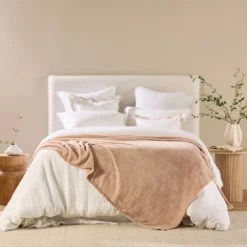 Cloud Touch 300gsm Microfibre Blanket