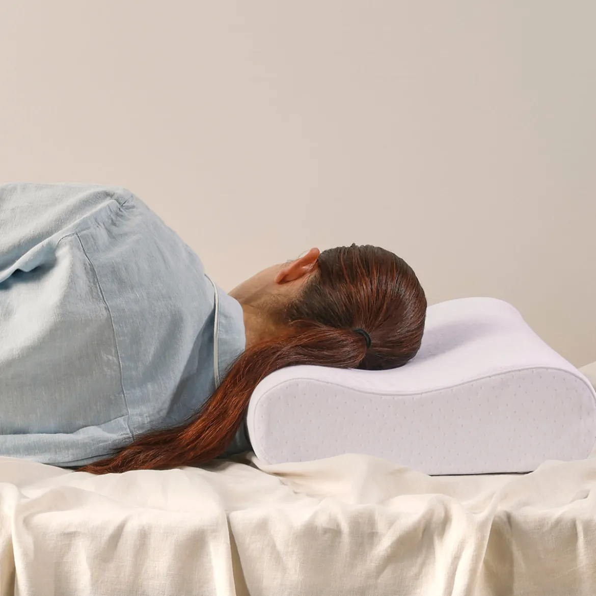 Comfort Science Medium Memory Foam Contour Pillow