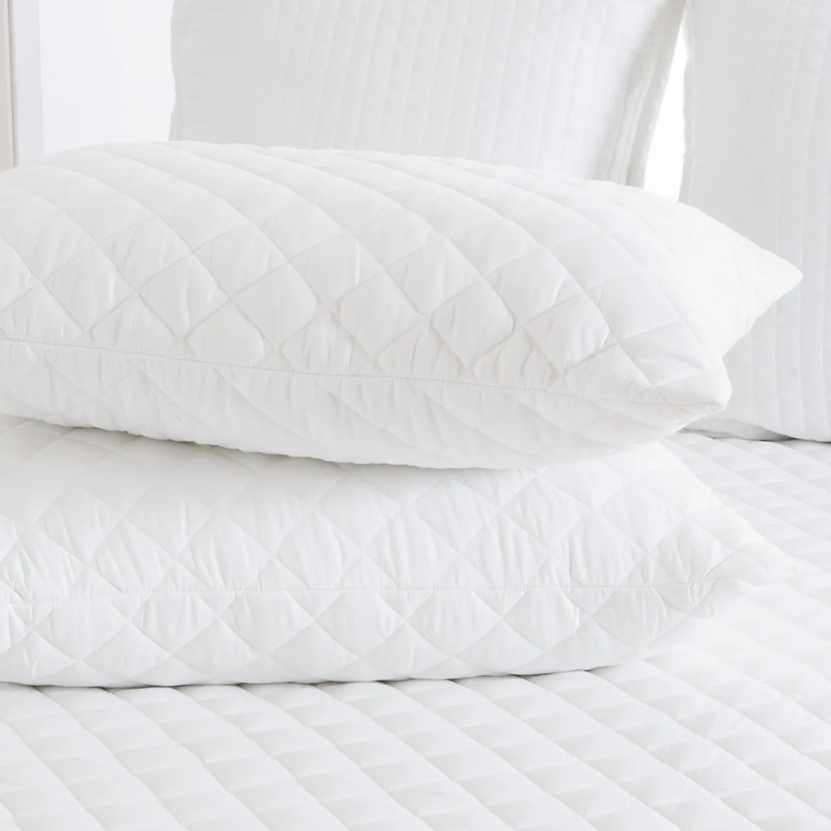 Comfort Science So Soft Queen Pillow Protector