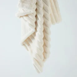 Copenhagen Faux Fur Extra Large Throw