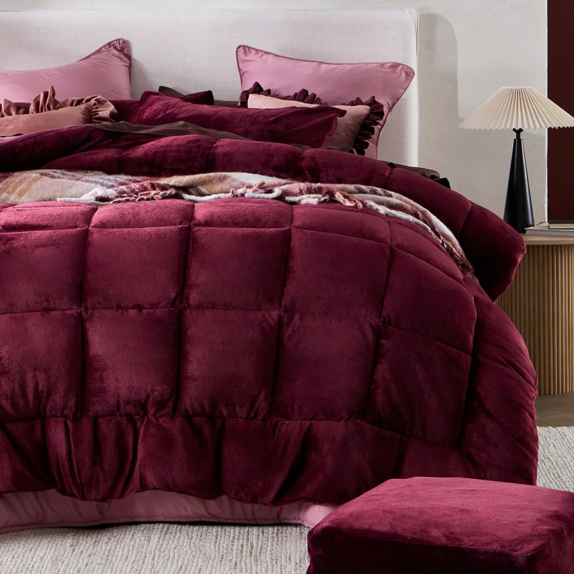 Cosy Cube Berry Comforter Set