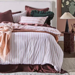 Daisy Reversible Check/Stripe Quilt Cover Set