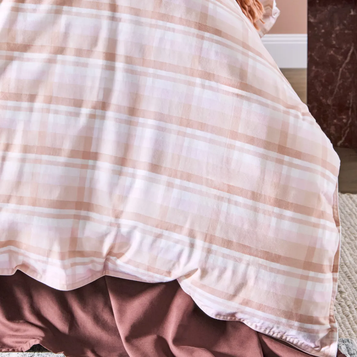 Daisy Reversible Check/Stripe Quilt Cover Set