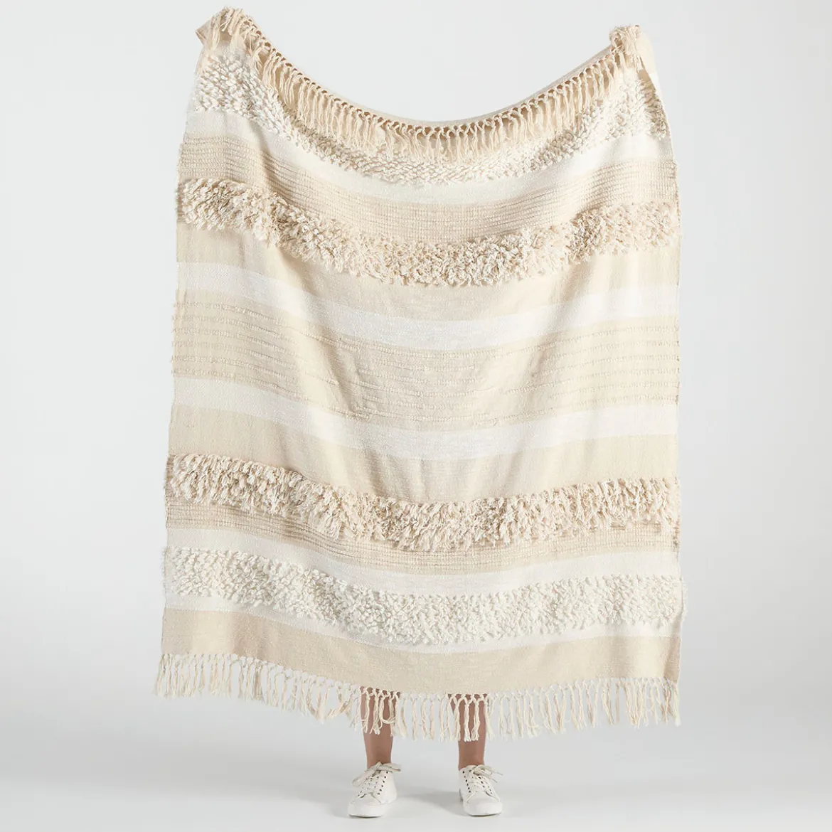 Daliah Cotton Tufted Throw