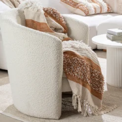 Daliah Cotton Tufted Throw