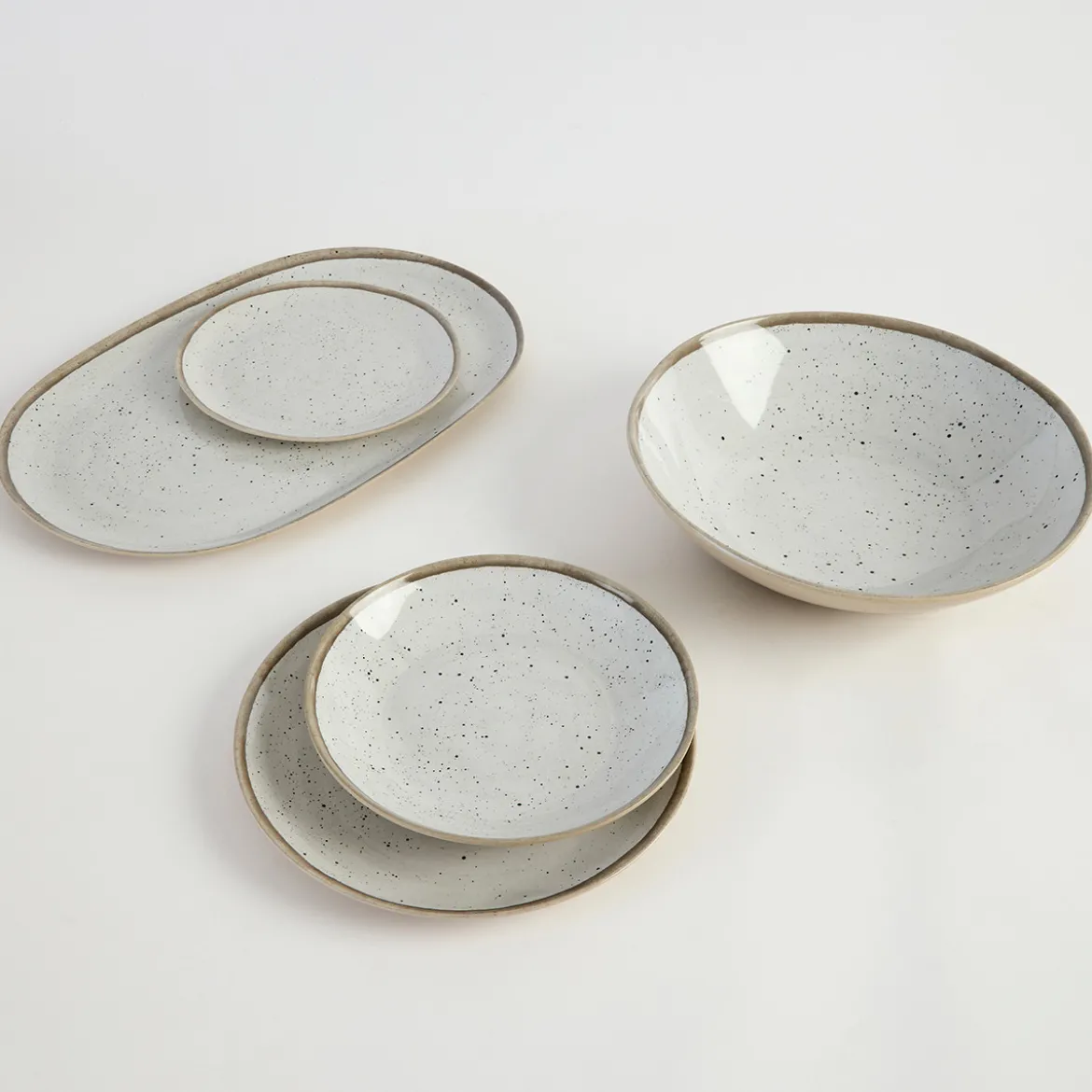 Dapple White Bamboo Melamine Outdoor Dinnerware
