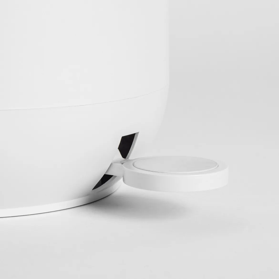 Denver White Bathroom Accessories
