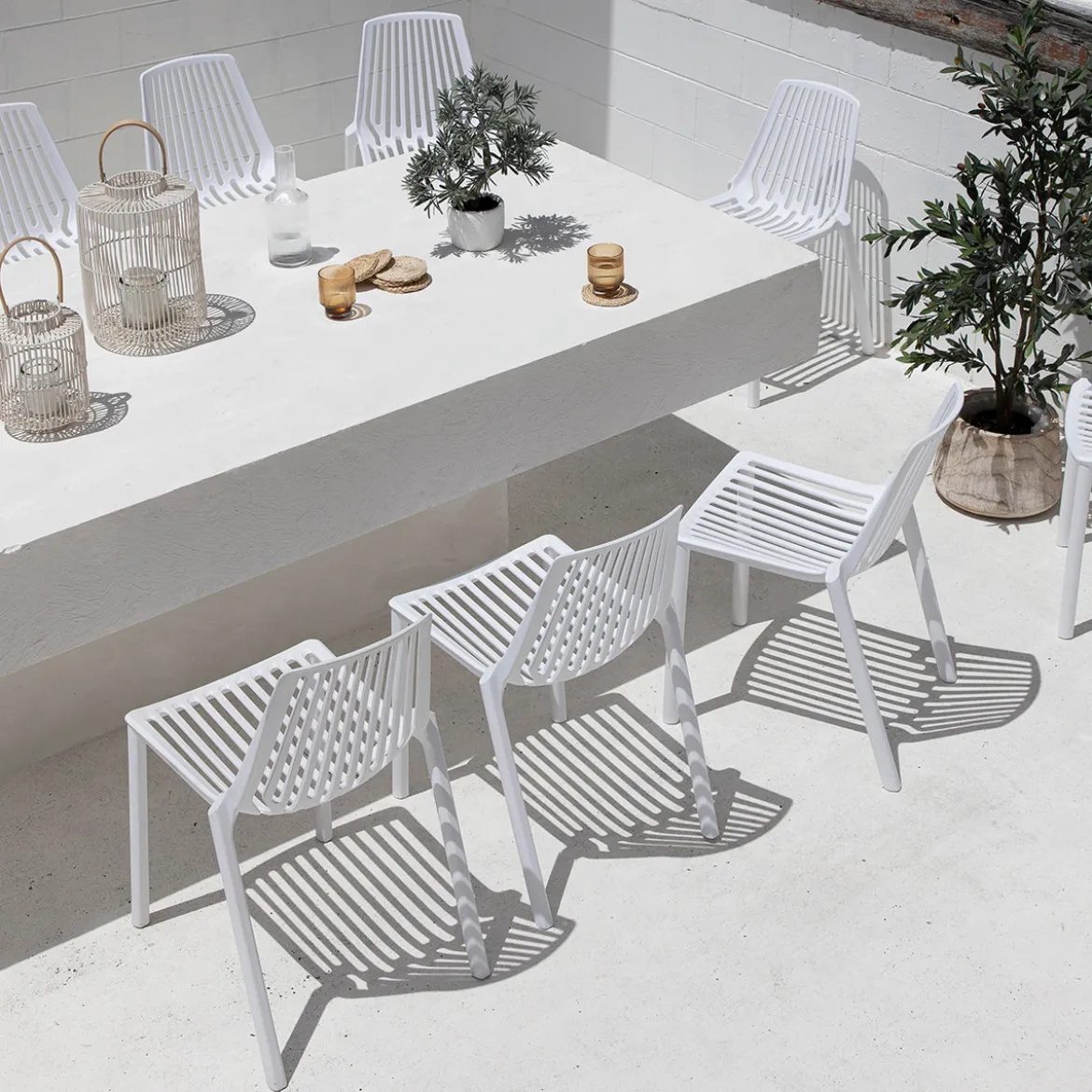 Devon Indoor/Outdoor Chair