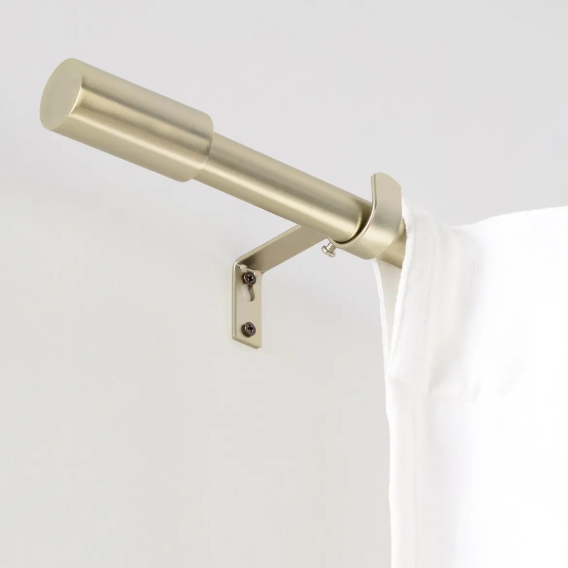 Dominic Champagne Gold Extendable Rod Set