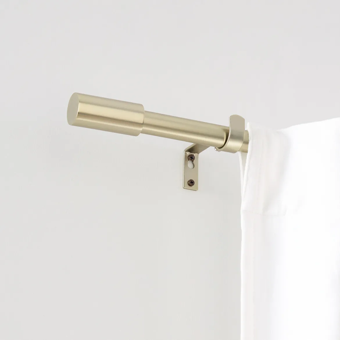 Dominic Champagne Gold Extendable Rod Set