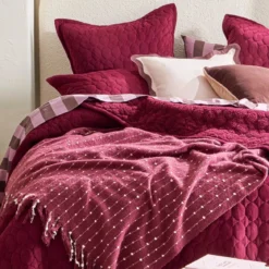 Dottie Stripe Super Soft Throw
