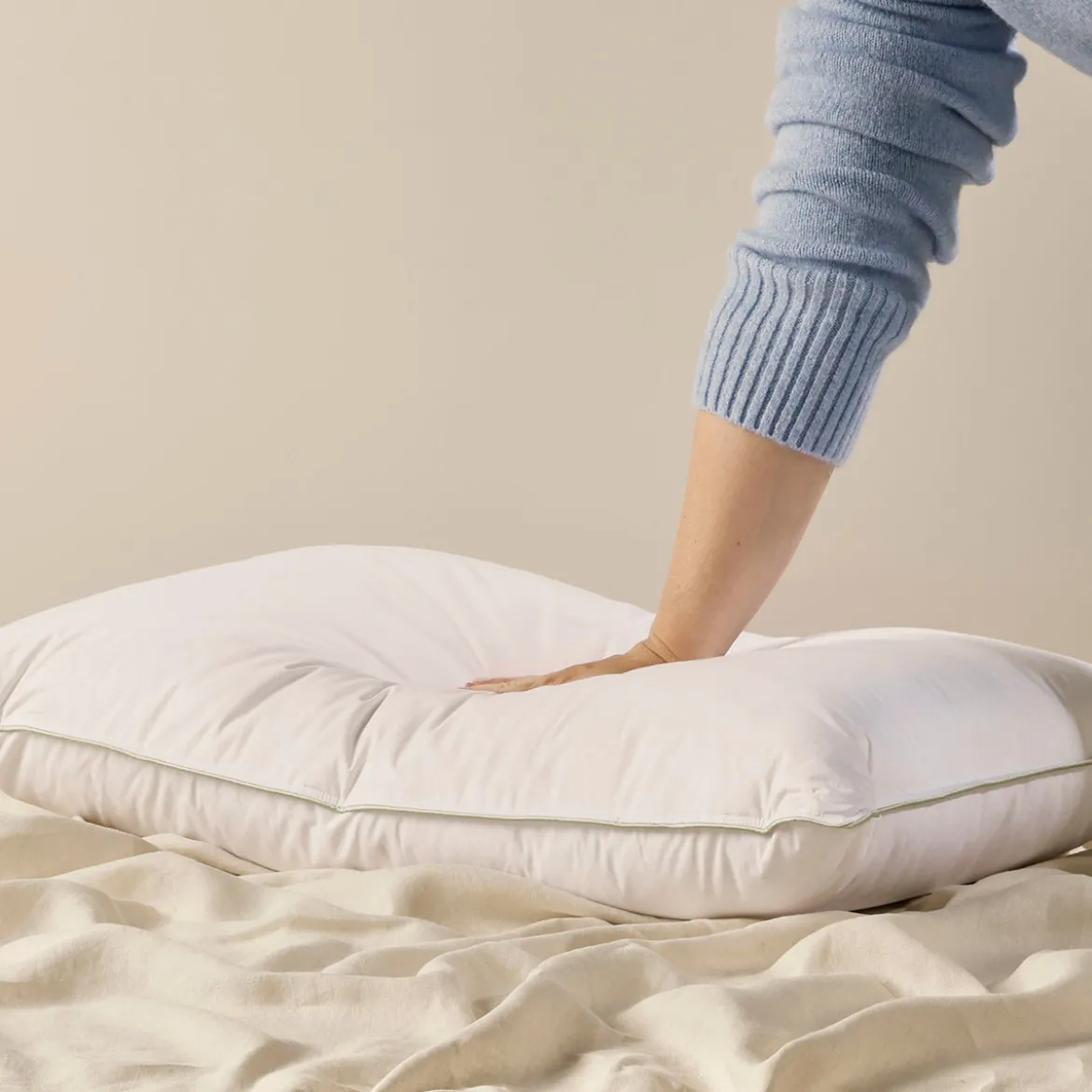 30/70 Duck Down Feather Firm Pillow