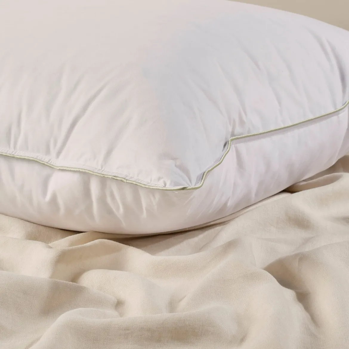 30/70 Duck Down Feather King Pillow
