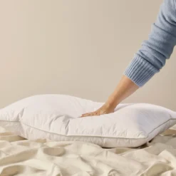 30/70 Duck Down Feather Soft Pillow