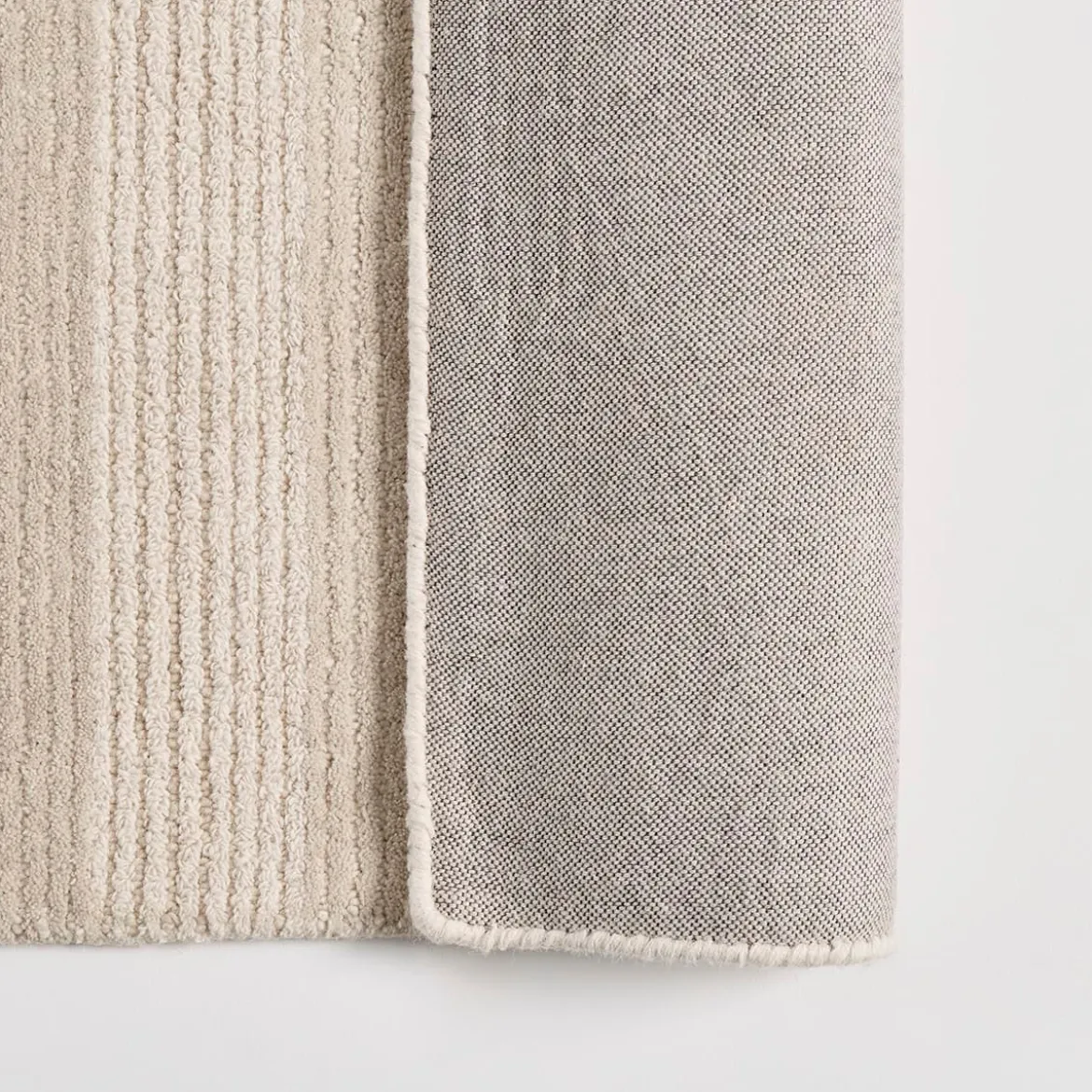 Elijah Tufted Floor Rug