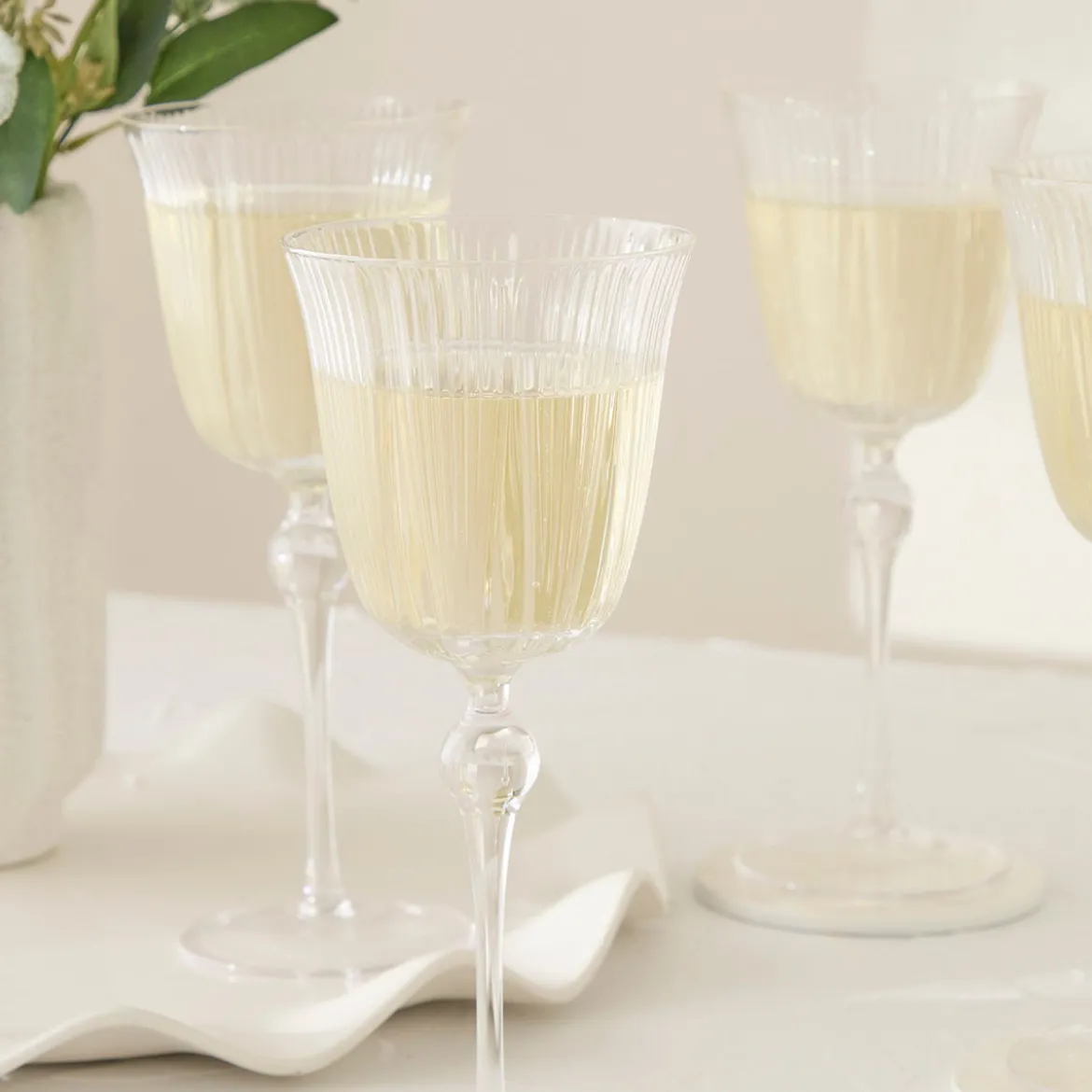 Everley Wine Glass Set of 4