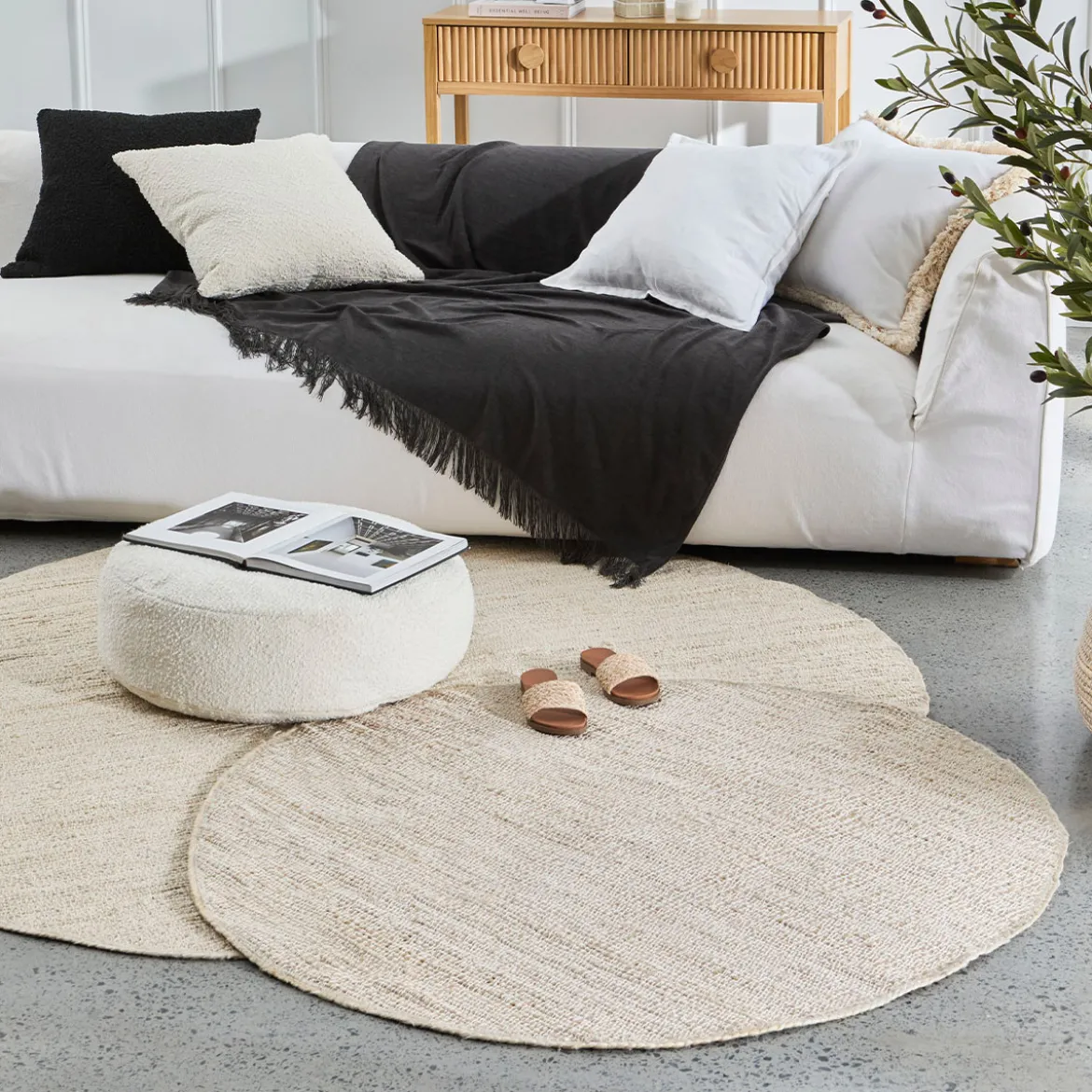 Goa Bleached Round Floor Rug
