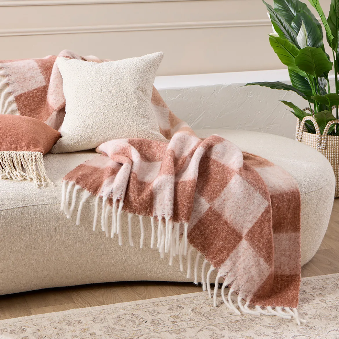 Gracie Check Extra Large Throw