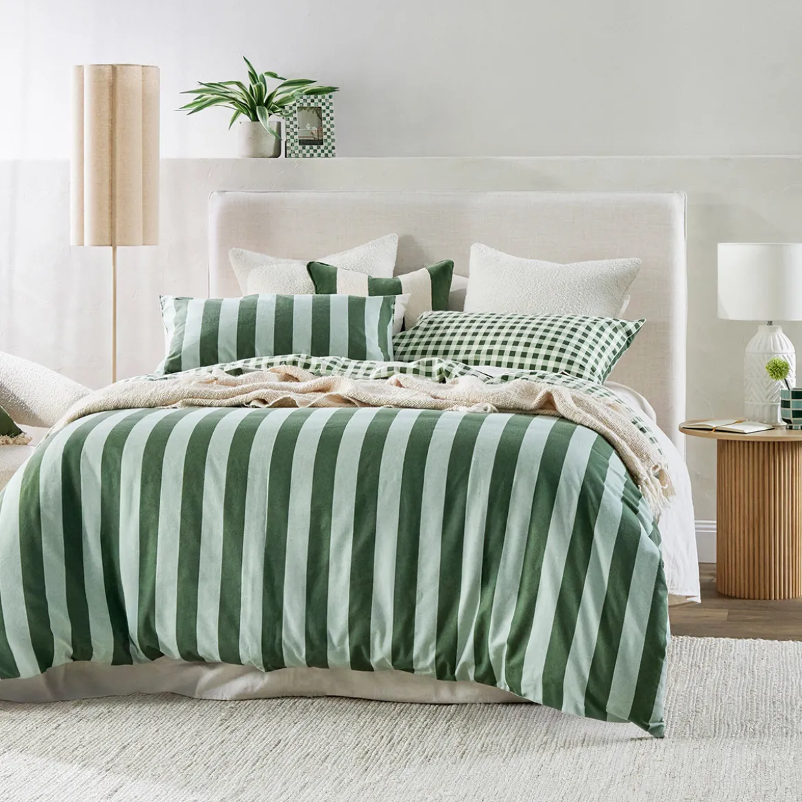 Green Reversible Flannelette Quilt Cover Set