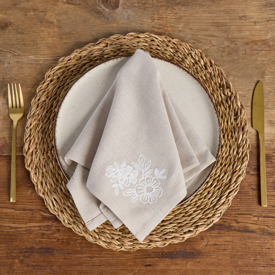 Harper Embroidered Napkin 4 Pack