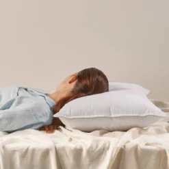 Hypoallergenic Microfibre Firm Pillow