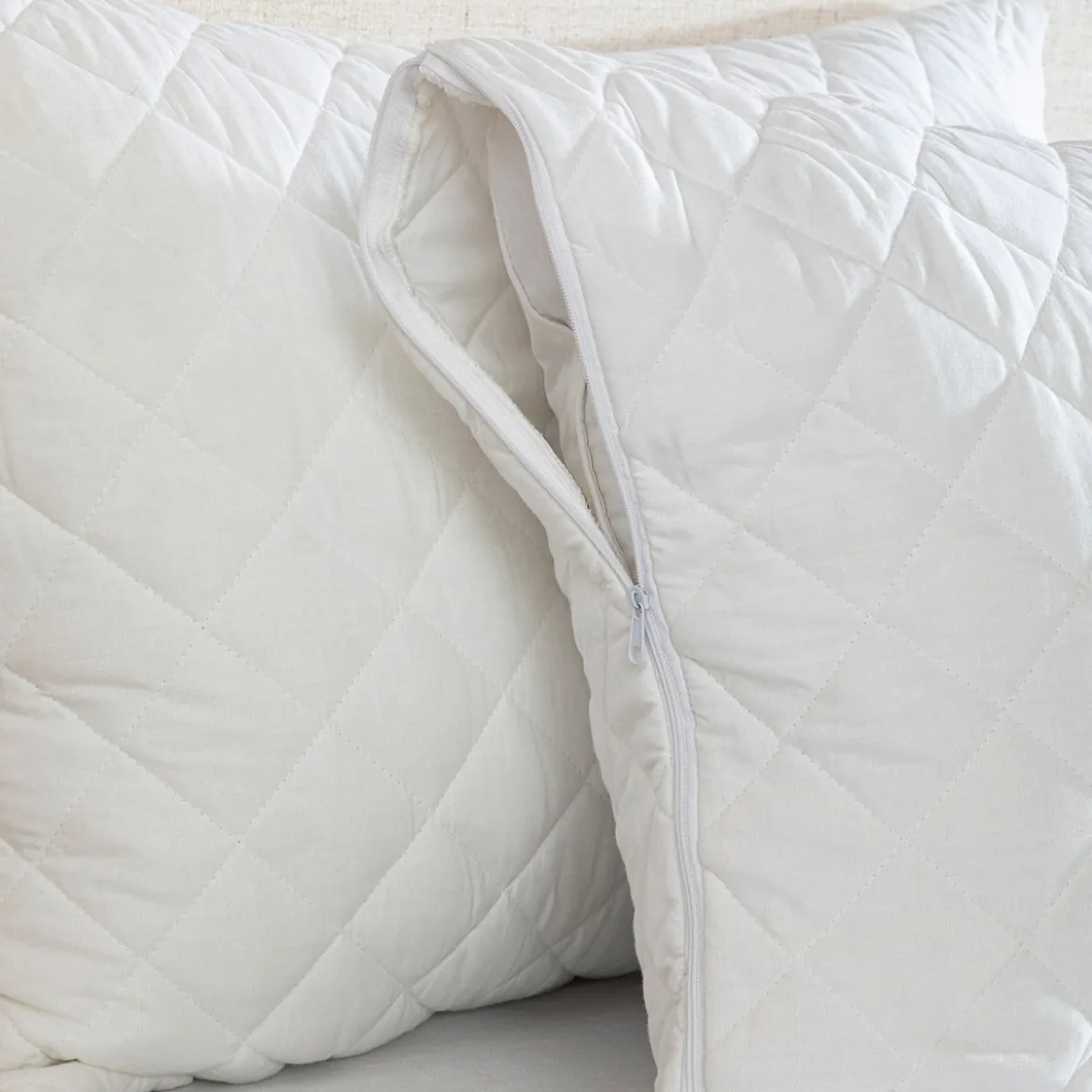 Hypoallergenic Standard Pillow Protector