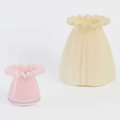 Izzy Frill Vase