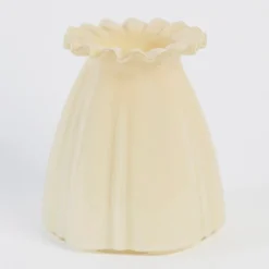 Izzy Frill Vase