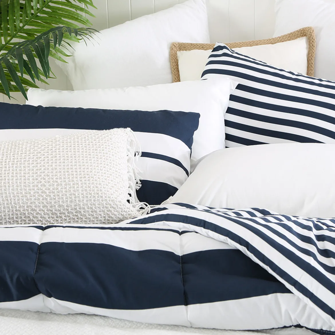 Kingscliff Comforter Set