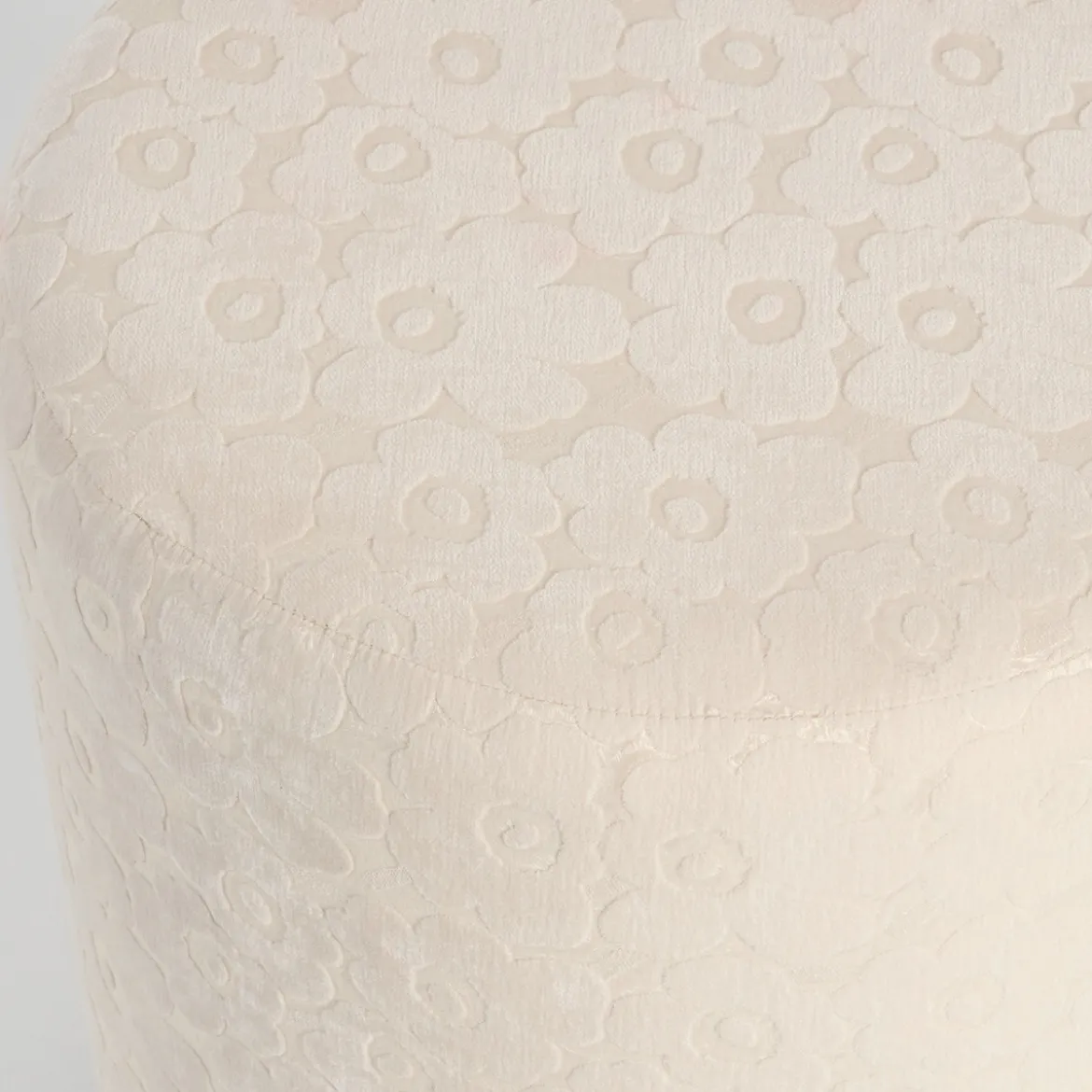 Lily Ottoman