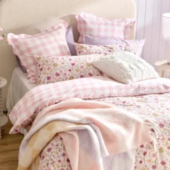 Lisette Reversible Floral/Check Quilt Cover Set