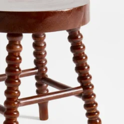 Lucy Stool