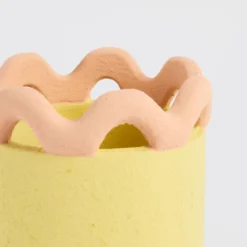 Maddi Wave Planter