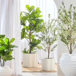 Marlo Wave Decorative Pot