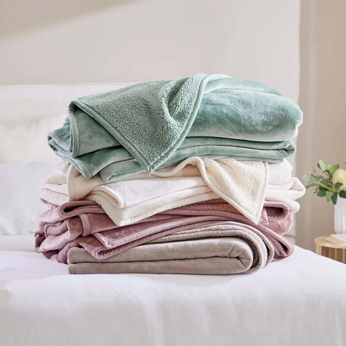 Marshmallow 510gsm Microfibre Blanket